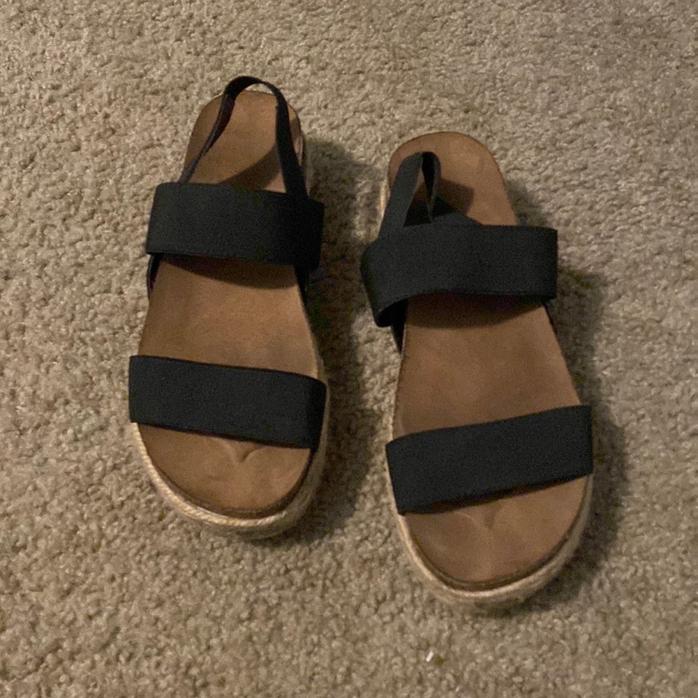 Black platform espadrille sandals